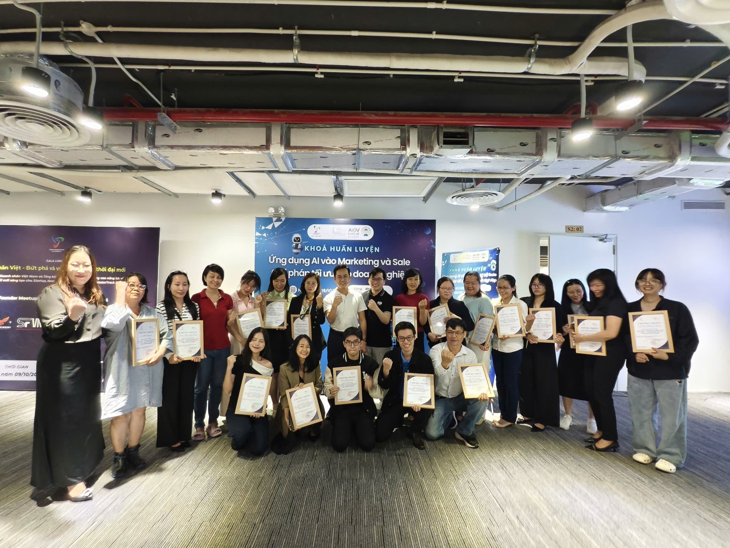 Lễ Trao Giấy Chứng Nhận